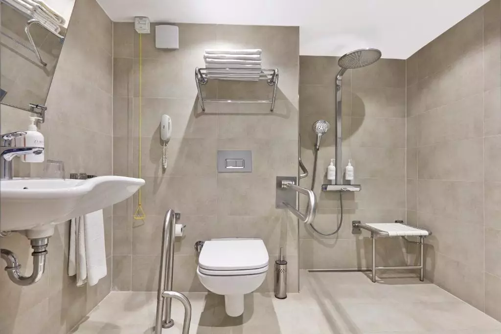 سرویس بهداشتی Konak hotel